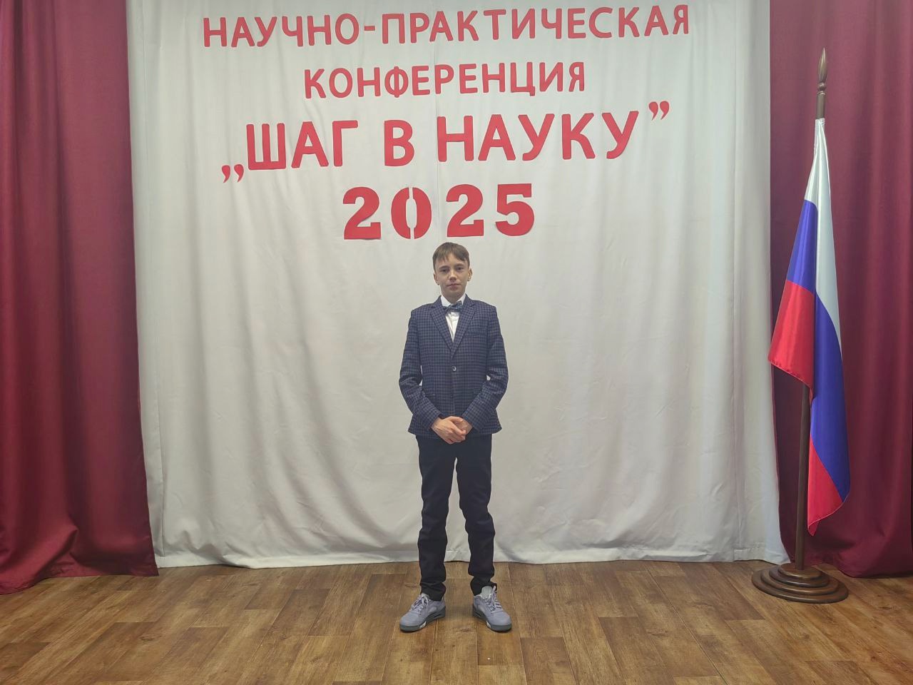 ve9kOsYq_0A.jpg